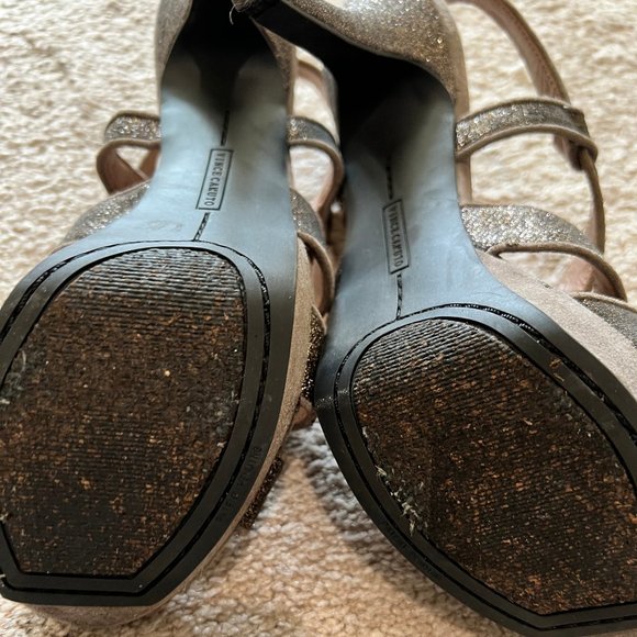 Vince Camuto Platform and Heeled Strappy Sandles - Picture 3 of 6